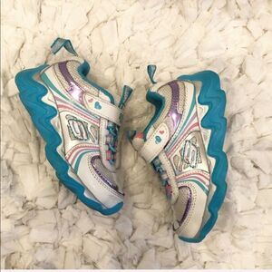 Leather sport sketcher sneakers